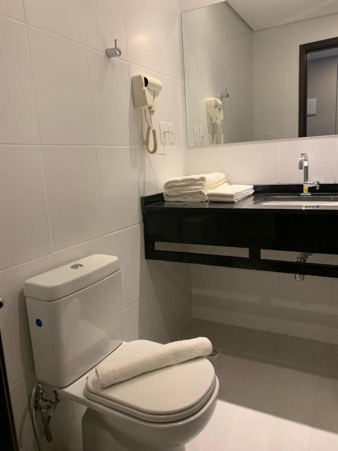 Отель Ramada By Wyndham Manaus Torres Center Экстерьер фото