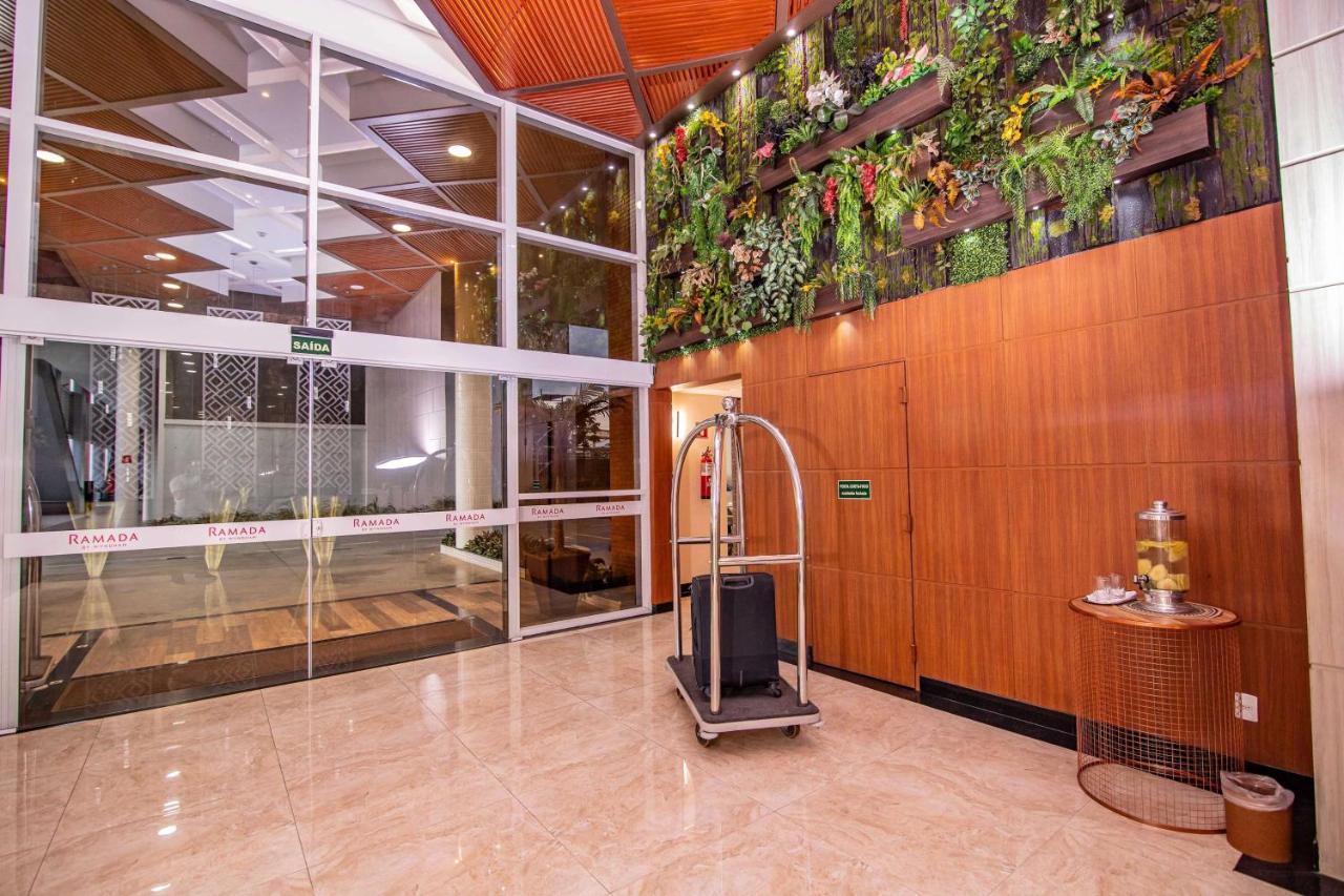Отель Ramada By Wyndham Manaus Torres Center Экстерьер фото