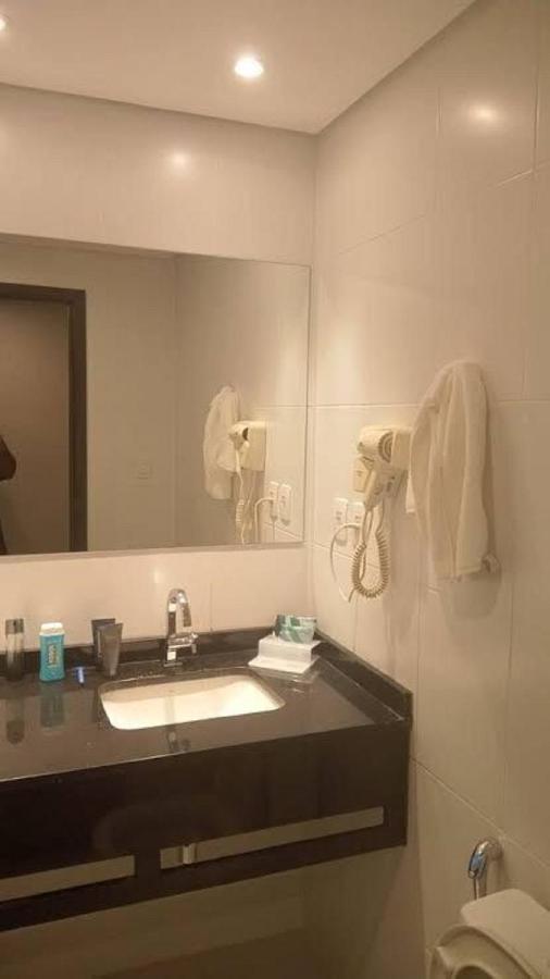 Отель Ramada By Wyndham Manaus Torres Center Экстерьер фото
